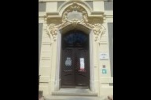 Haupteingang des Amtsgerichts Neuburg a.d.Donau Haupteingang des Amtsgerichts Neuburg a.d.Donau