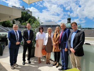 2023-08-16-Landesgericht Salzburg - Delegation 2023-08-16-Landesgericht Salzburg - Delegation