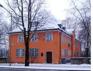 Gebäude Rathausstraße 32 in Rosenheim Gebäude Rathausstraße 32 in Rosenheim
