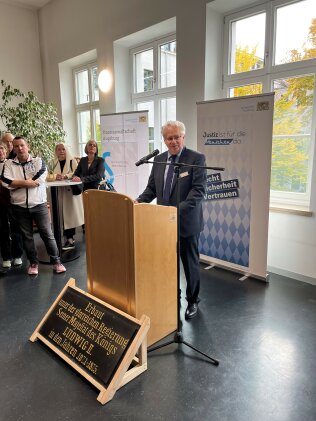 Resume3-präsidentenansprache