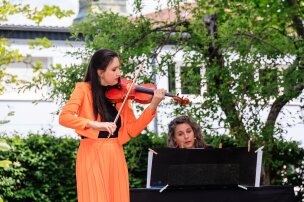 Ralli Bogdan (li.) und Beate Roux.