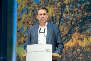 115 Foto 1 Forum Zivilprozess Der Zukunft Bayerns Justizminister Georg Eisenreich