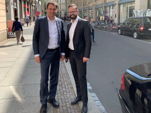 Staatsminister Eisenreich mit seinem Sächsischen Kollegen Gemkow Staatsminister Eisenreich mit seinem Sächsischen Kollegen Gemkow